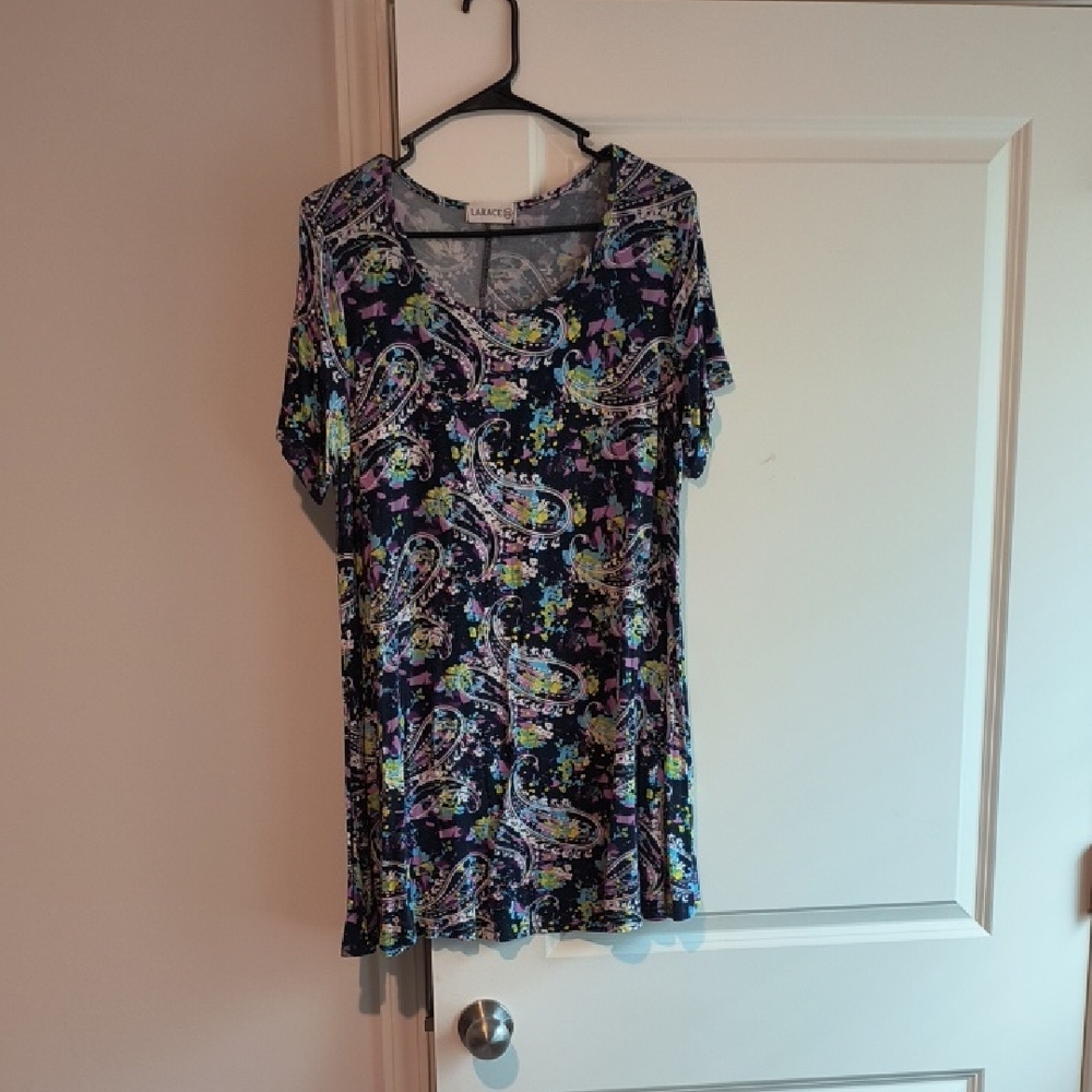 Karen Kane Pink and Purple Floral Tunic Top